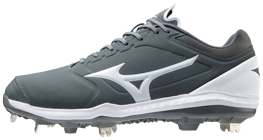 Mizuno Womens Sweep 5 Metal Softball Cleat